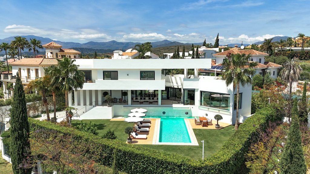 Luxury property in Marbella for international buyers