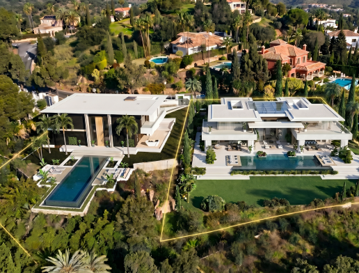 Two luxury villas in Marbella East