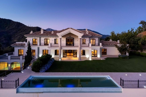 Impressive 9 bedroom 9 Bathroom Luxury mansion in La Zagaleta