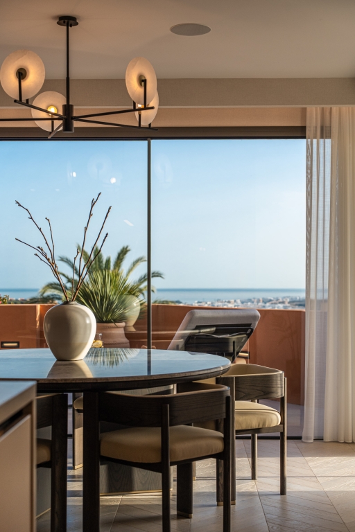 Apartment for sale in Les Belvederes, Nueva Andalucia