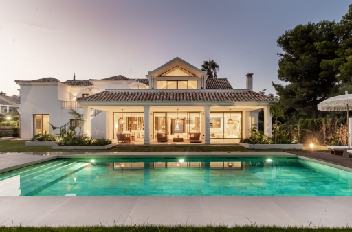 5 Bedroom 6 Bathroom Villa Renovated in Atalaya