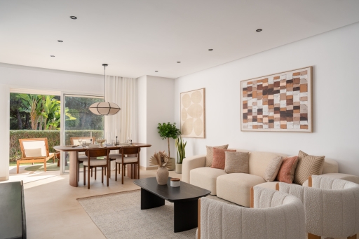 3 Bedroom Ground Floor Renovated in Gated Urbanisation