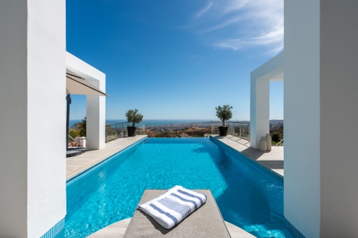 Villa for sale in Mijas Pueblo