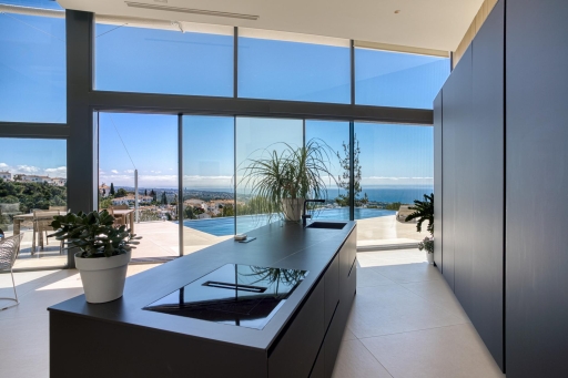 Villa for sale in Los Altos de los Monteros, Marbella East